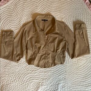 Love Tree Women's Beige Utility Crop Top
Size Large